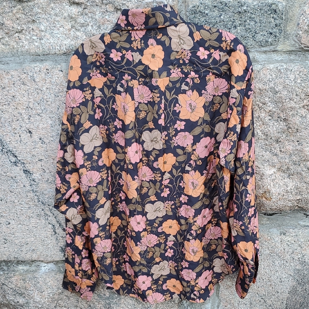 Tom Ford Black and Pink Floral Silk Blend Men's Shirt - Picture 2 of 14